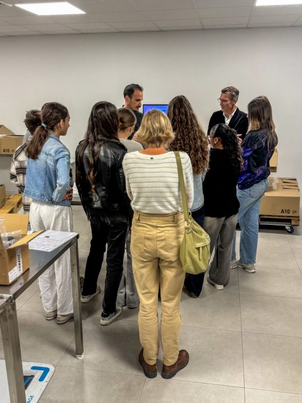 Visite de collégiennes et collégiens chez Meridies (Nîmes) en Avril 2026 - Photo 2